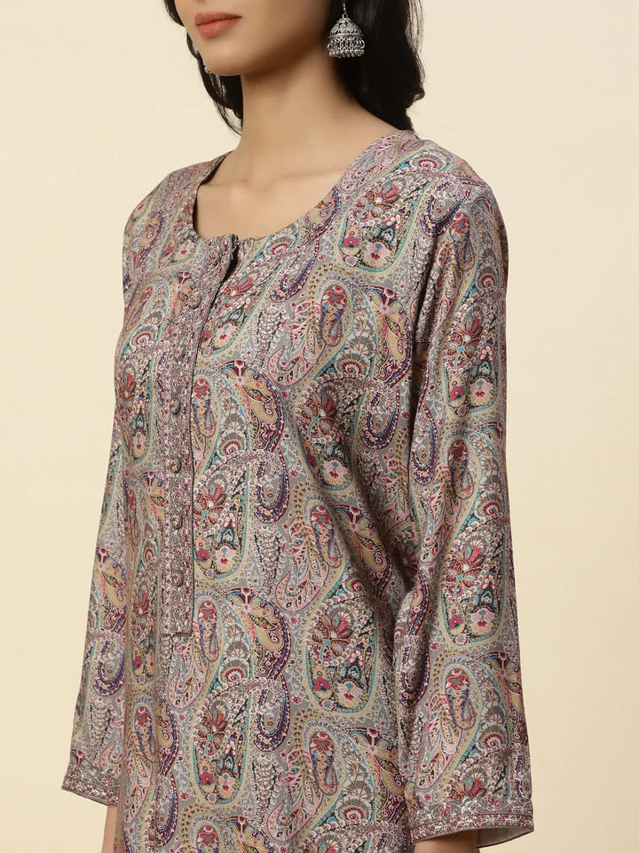 Printed Pashmina Kurta With Pants