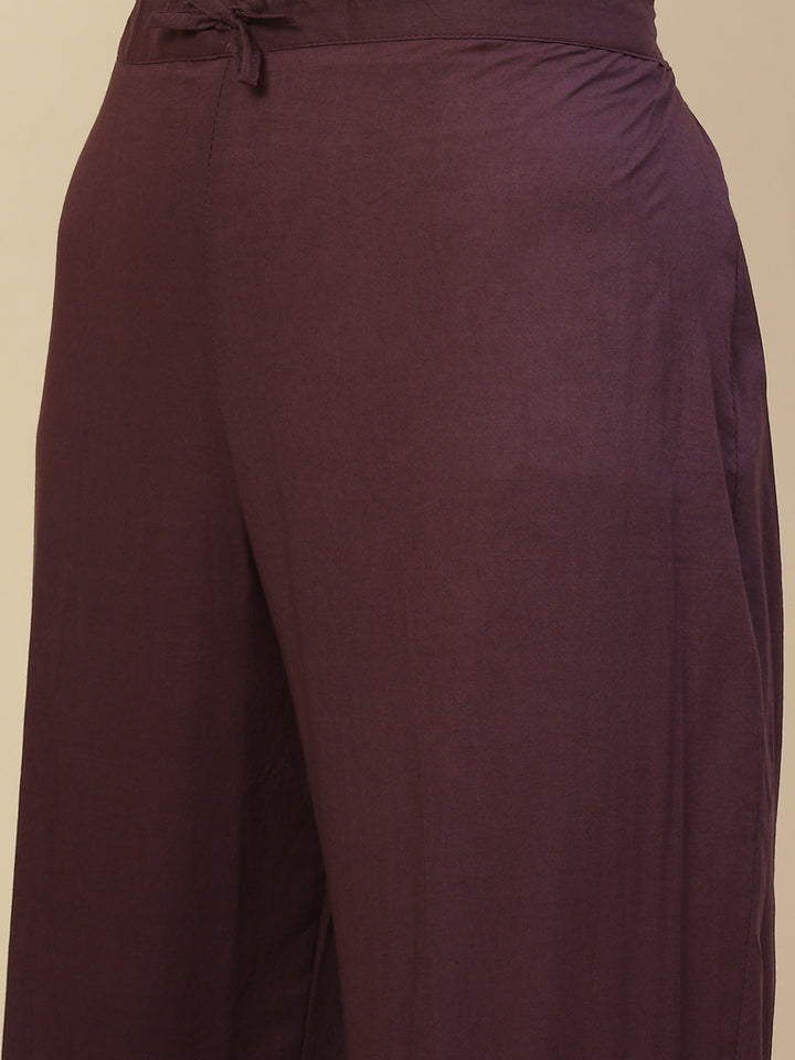 Resham Neck Embroidered Chanderi Kurta With Pants &amp; Dupatta