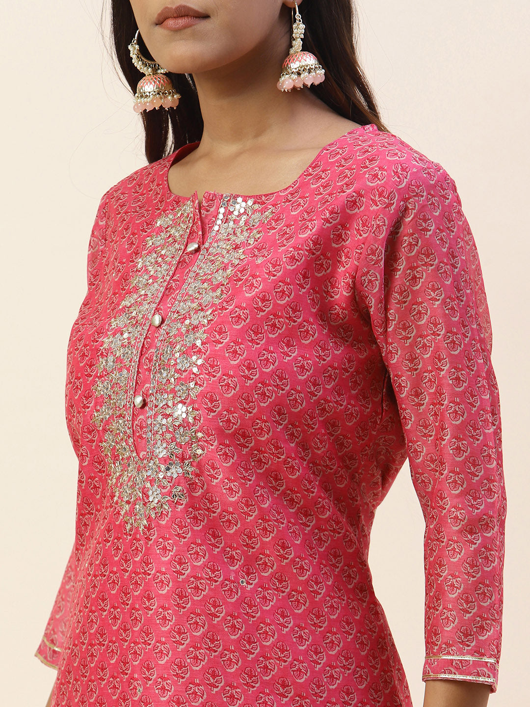 Printed &amp; Yoke Embroidered Chanderi Kurta With Pants