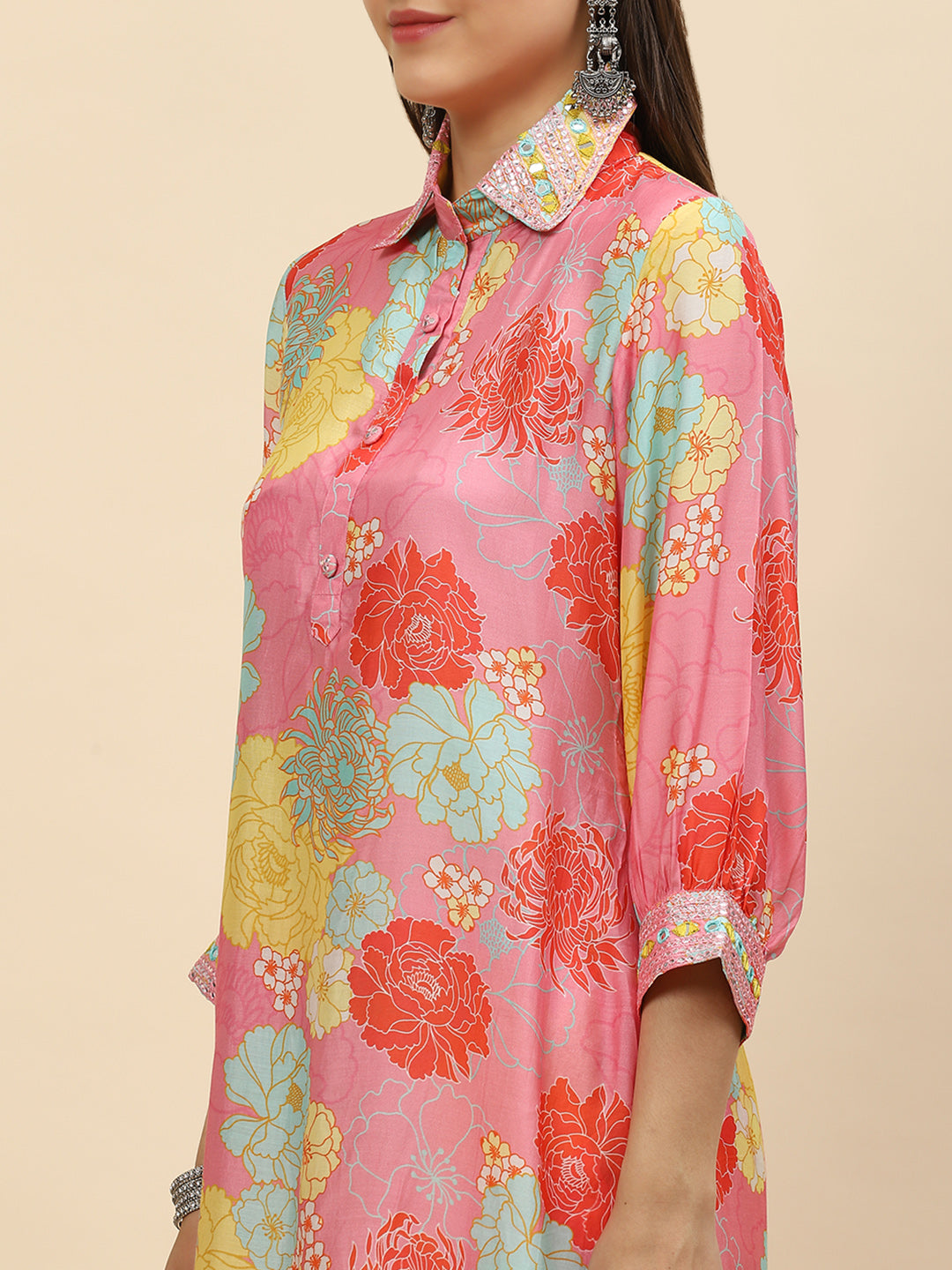 Floral Printed Muslin Kurta With Pants
