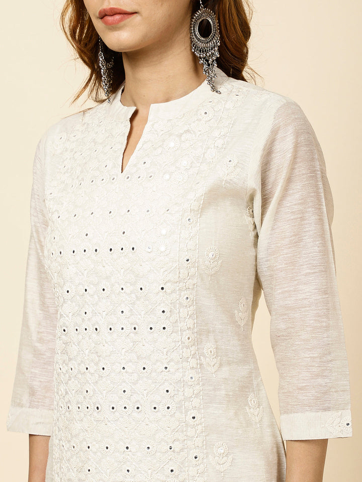 Thread Embroidered Cotton Kurta With Pants
