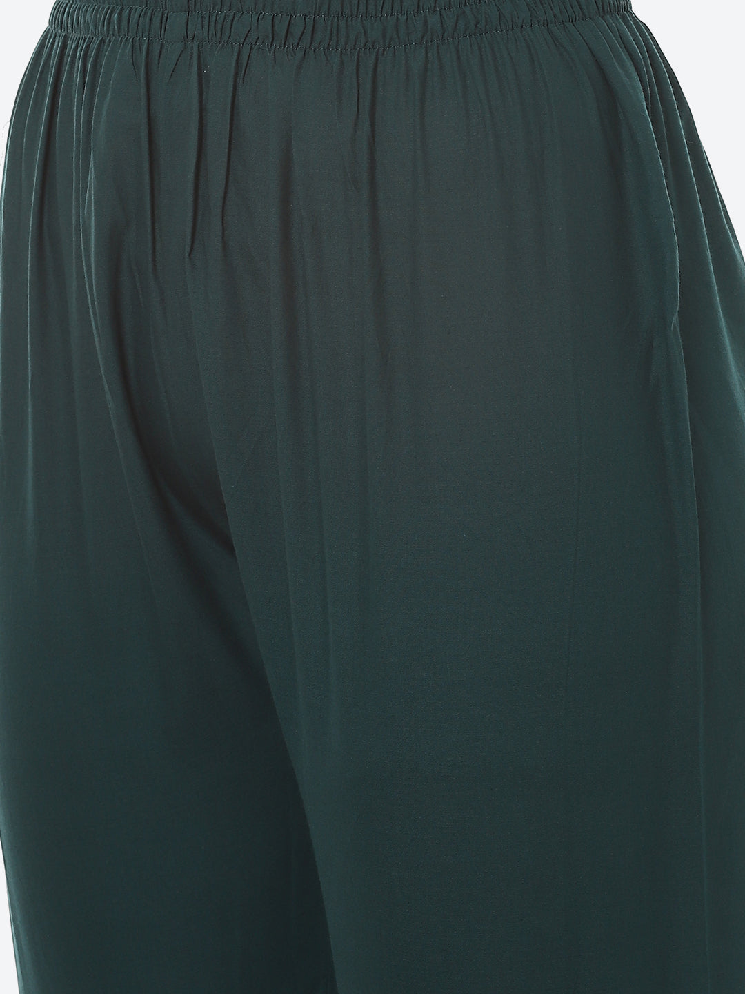 Zari Neck Embroidered Booti Chanderi Kurta With Pant &amp; Dupatta