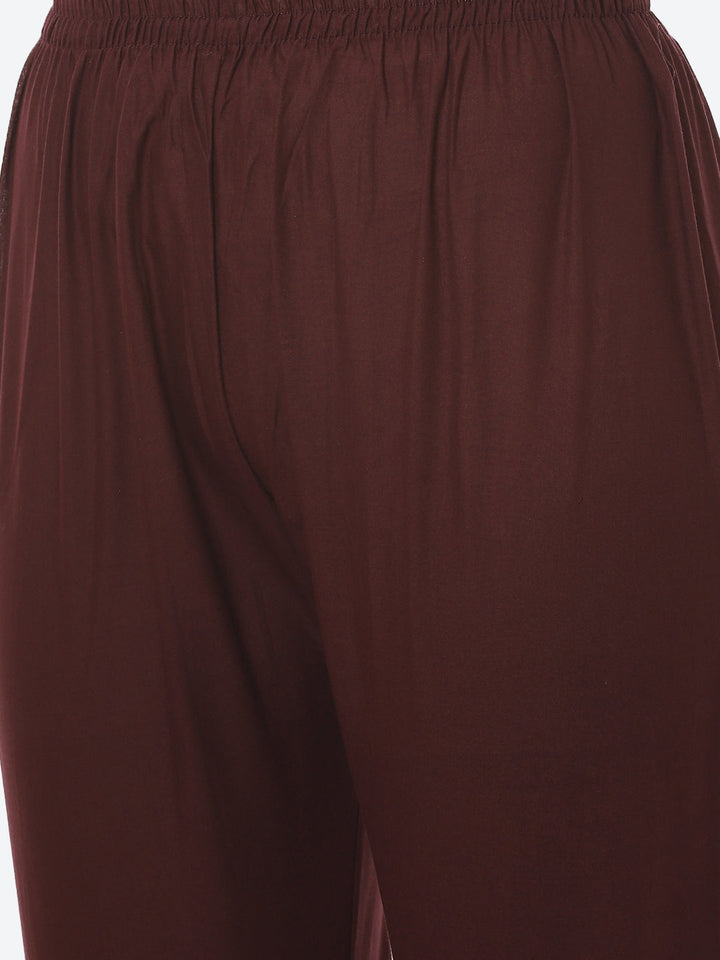 Zari Neck Embroidered Booti Chanderi Kurta With Pant &amp; Dupatta
