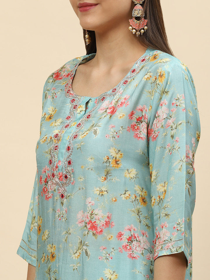 Floral Printed Muslin Kurta With Pants