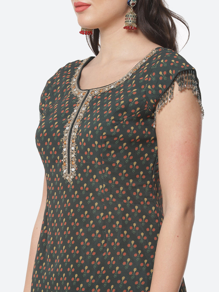Printed Zari Border Booti Georgette Stitched Salwar Kameez With Net Dupatta