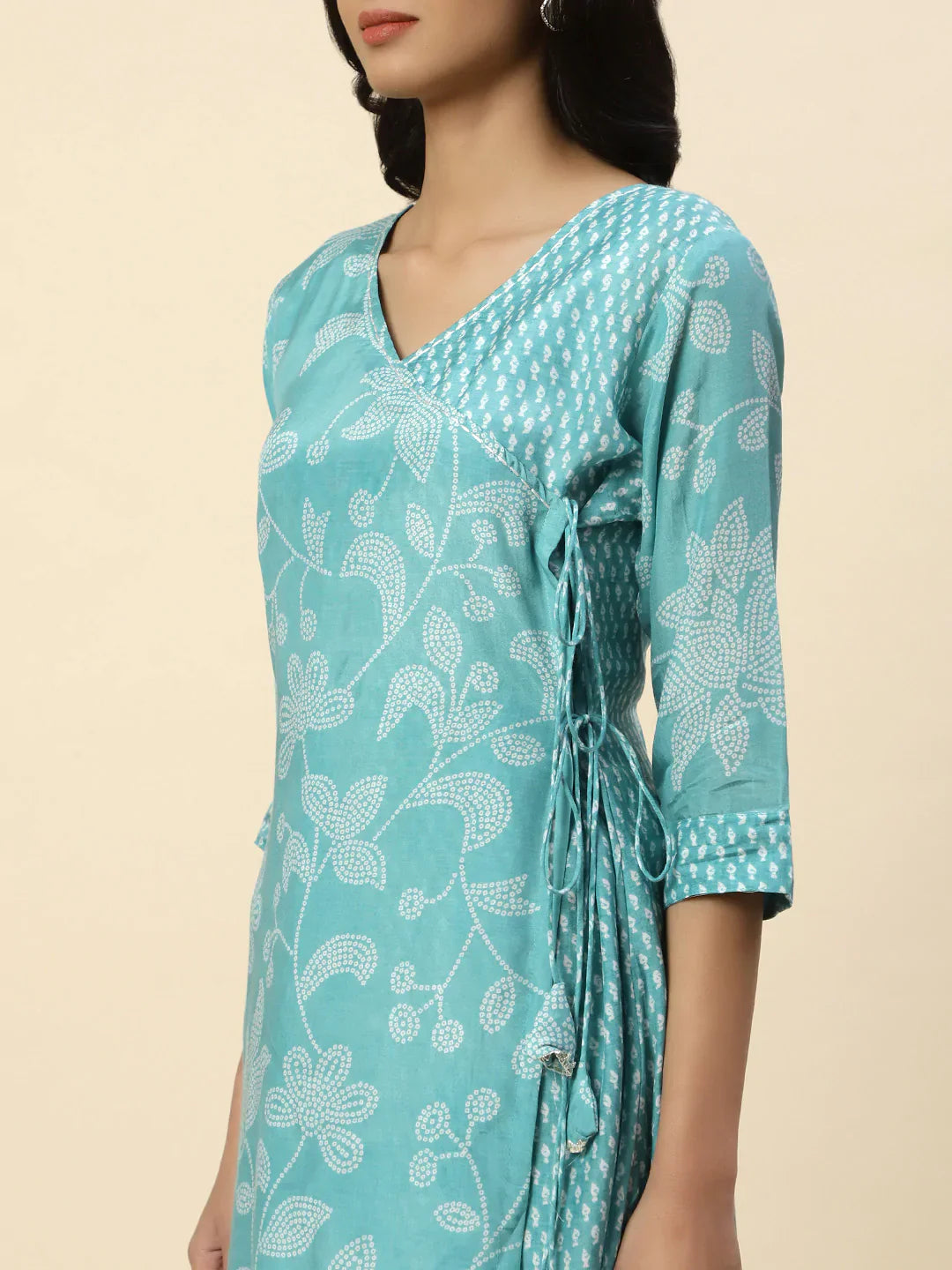 Floral Printed Muslin Kurta With Pants