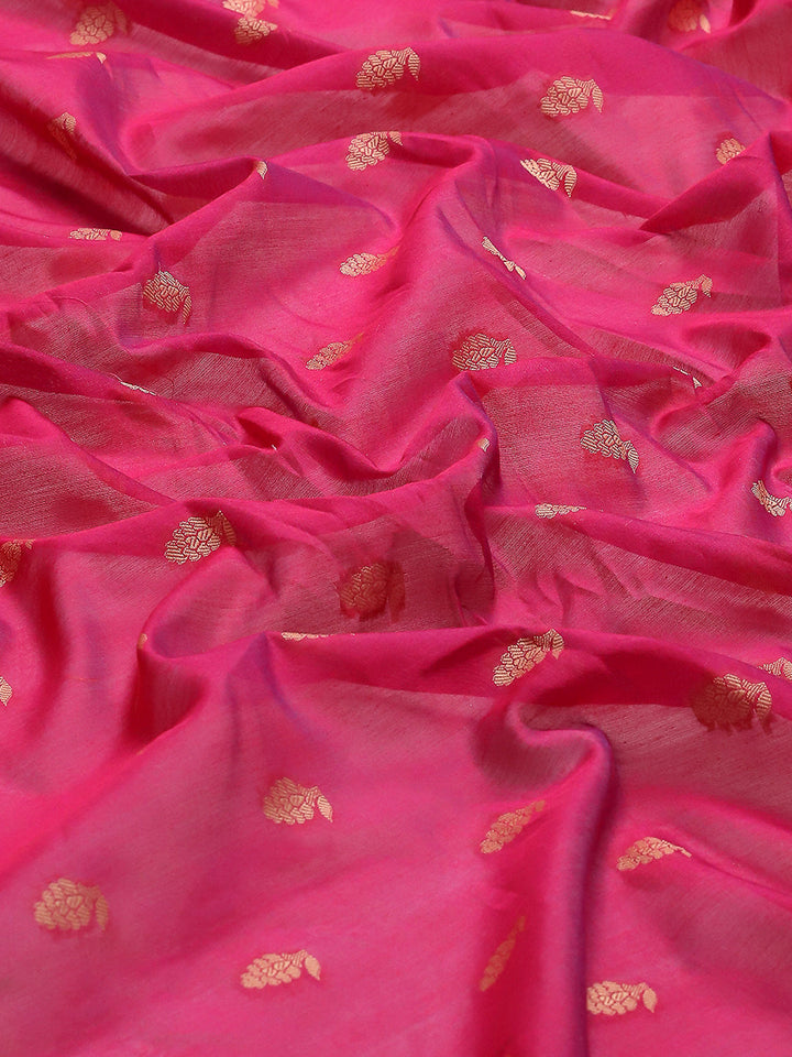 Resham Woven Design Cotton Blend Woven Saree