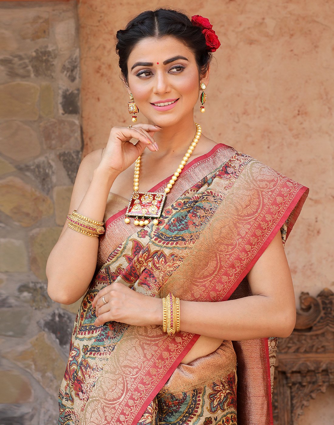 Beautiful Tassar Printed Saree With Antique Zari Border
