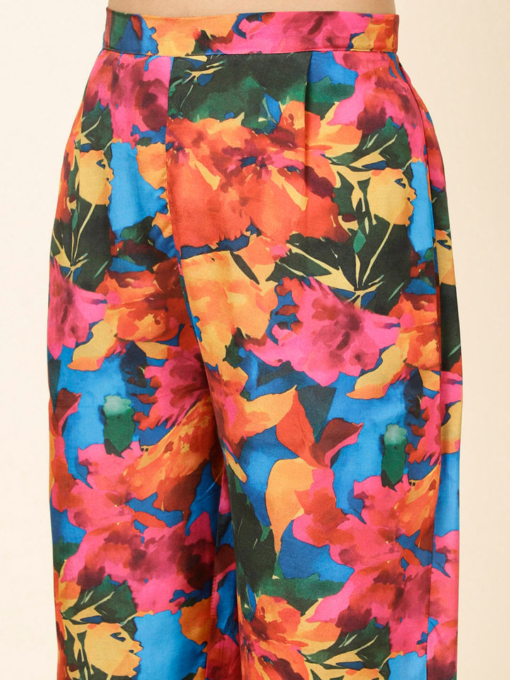 Floral Printed Muslin Kurta With Pants