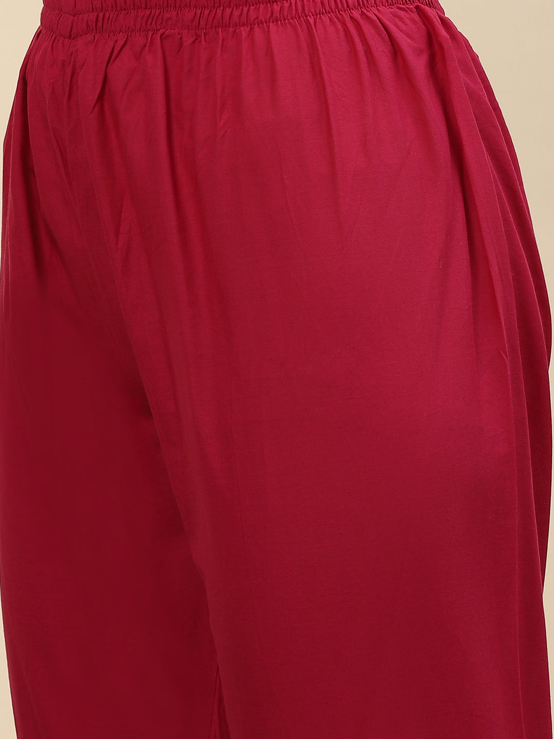 Neck Embroidered & Floral Printed Chanderi Kurta With Pants