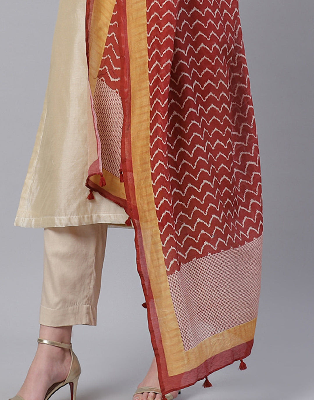Embroidered Cotton Kurta With Pant &amp; Chanderi Dupatta