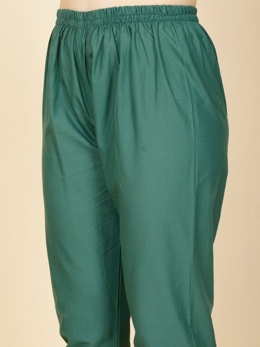 Neck Gota Patti & Printed Chanderi Kurta With Pants & Dupatta