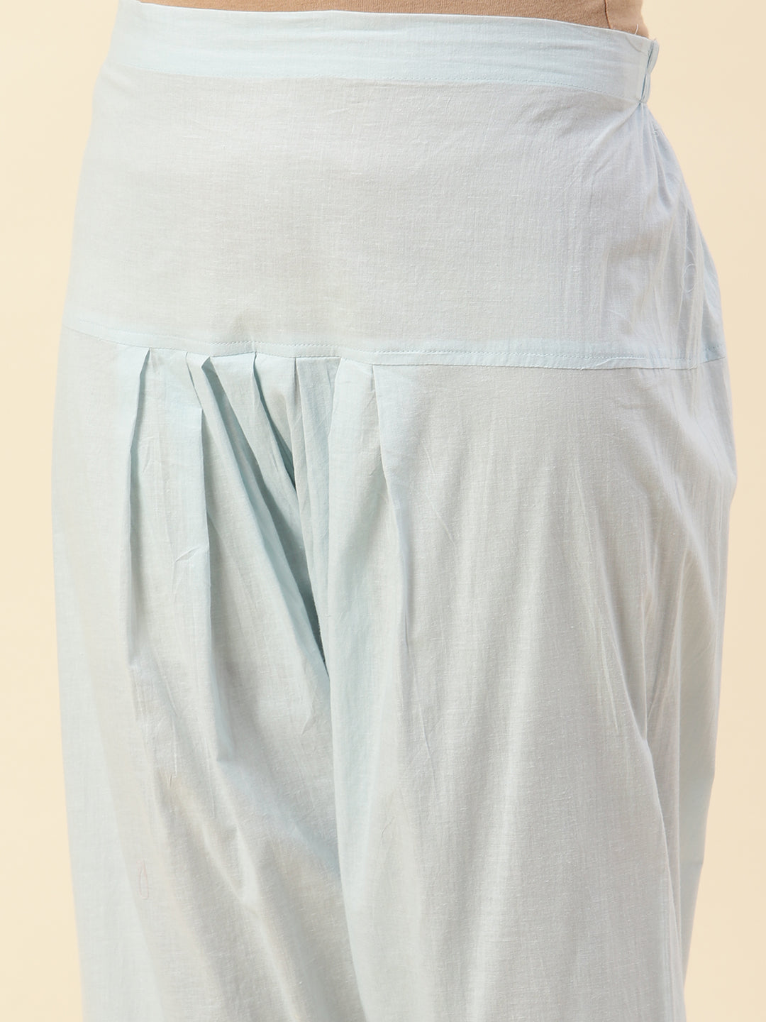 Floral Printed Cotton Kurta With Pants