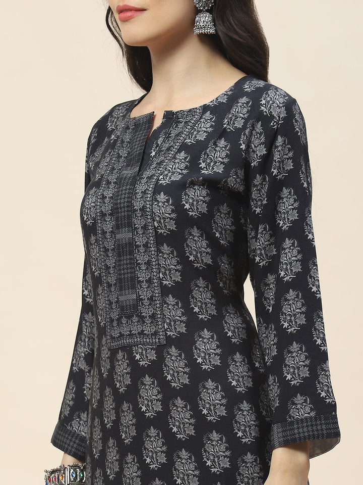 Printed Pashima Kurta With Pants
