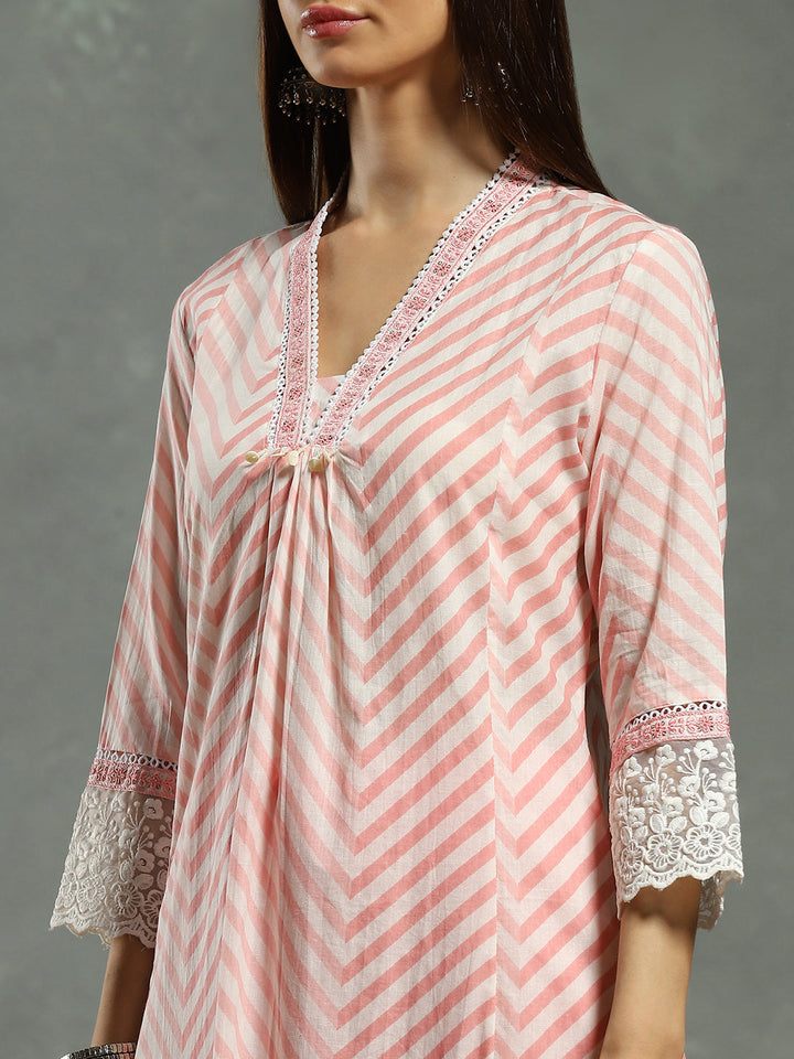 Printed Cotton Blend Kurta With Pants &amp; Dupatta