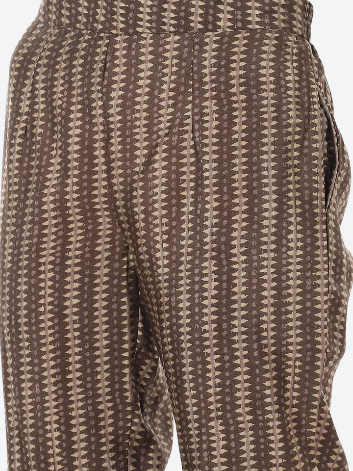Zari Neck Embroidered Printed Cotton Kurta With Pant