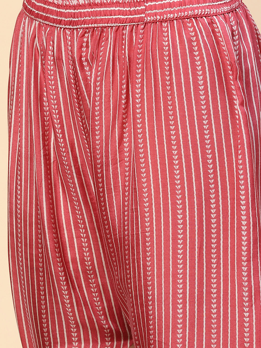 Floral Printed Muslin Kurta With Pants