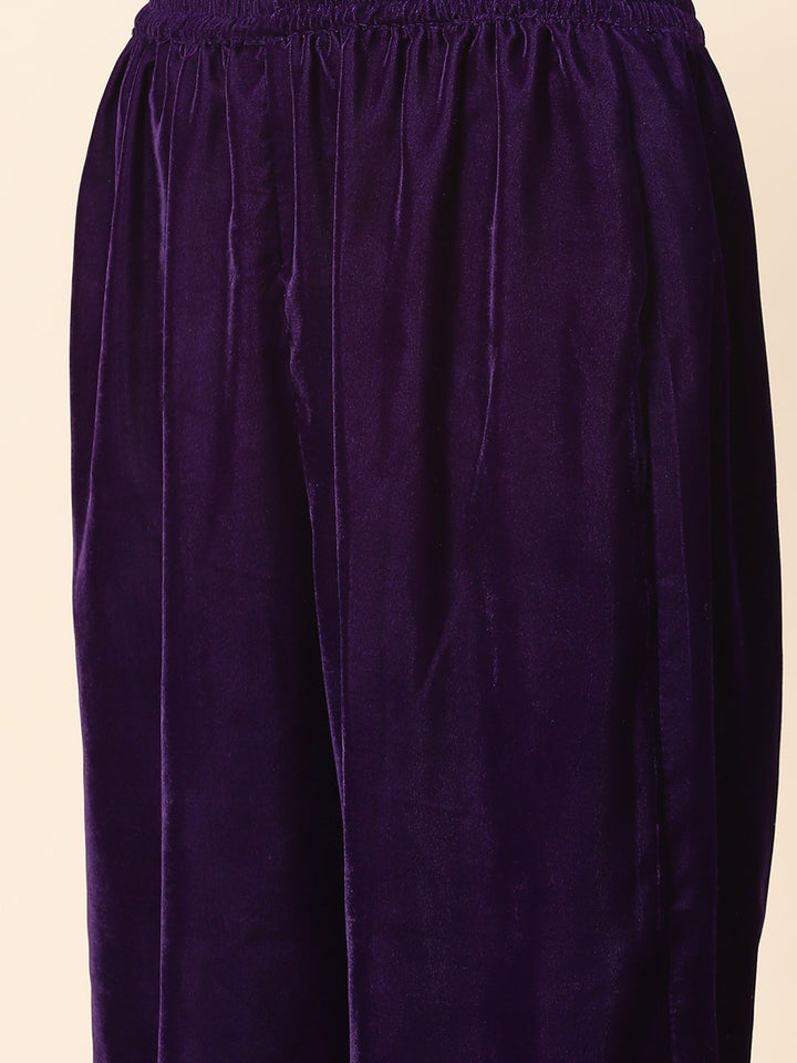 Zari Embroidered Velvet Kurta With Palazzo