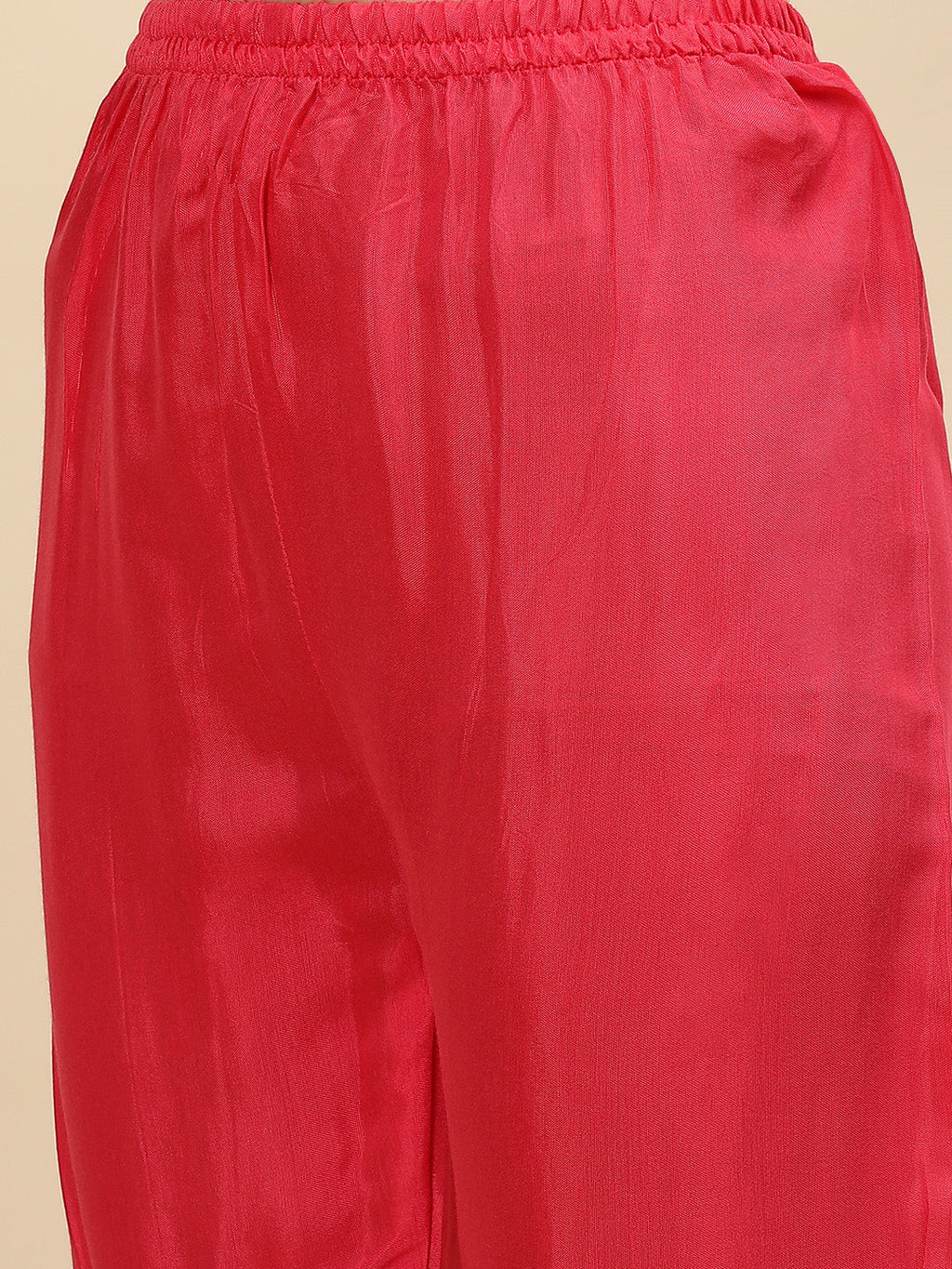 Zari Neck Embroidered Muslin Kurta With Pants