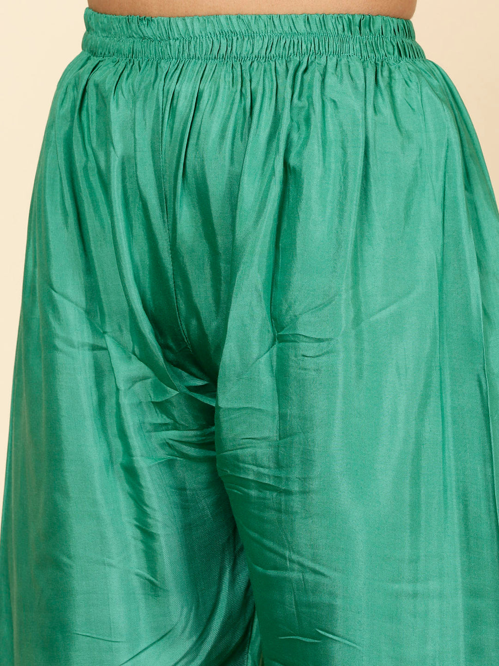 Floral Printed Muslin Kurta With Pants