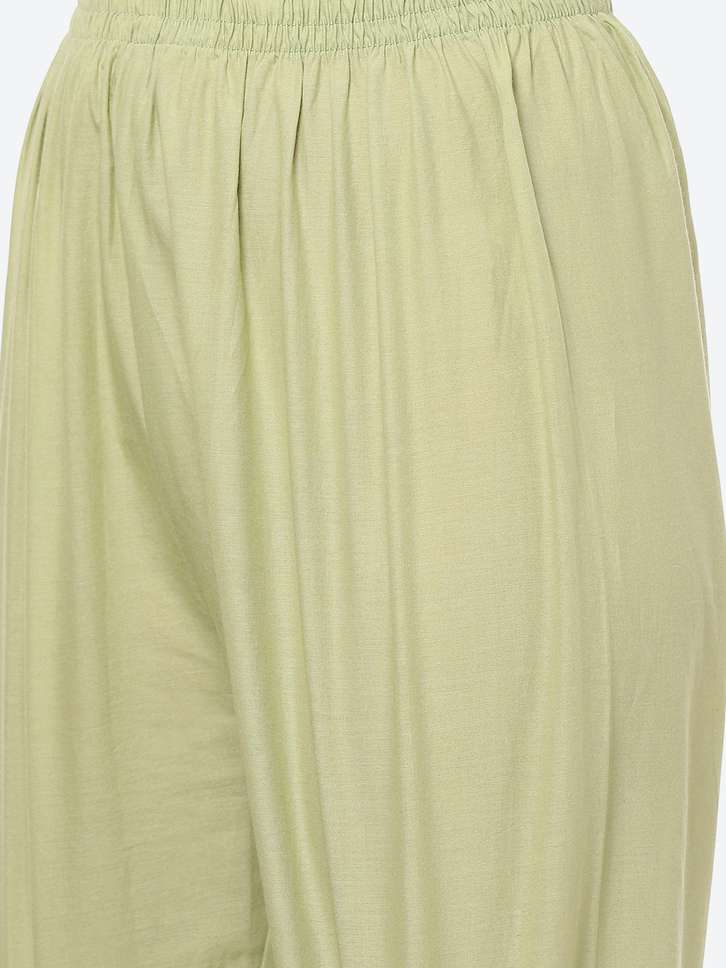 Resham Zari Neck Embroidered Chanderi Kurta With Pant