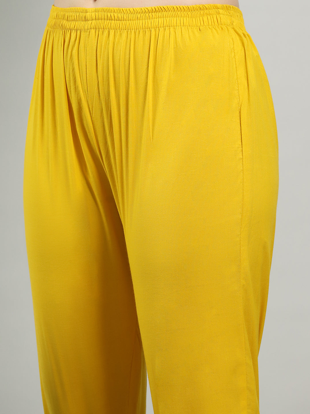 Printed Cotton Blend Kurta With Pants