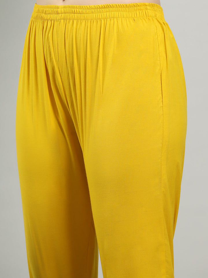 Printed Cotton Blend Kurta With Pants