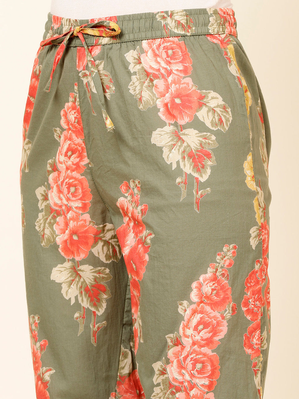 Floral Printed Cotton Kurta With Pants