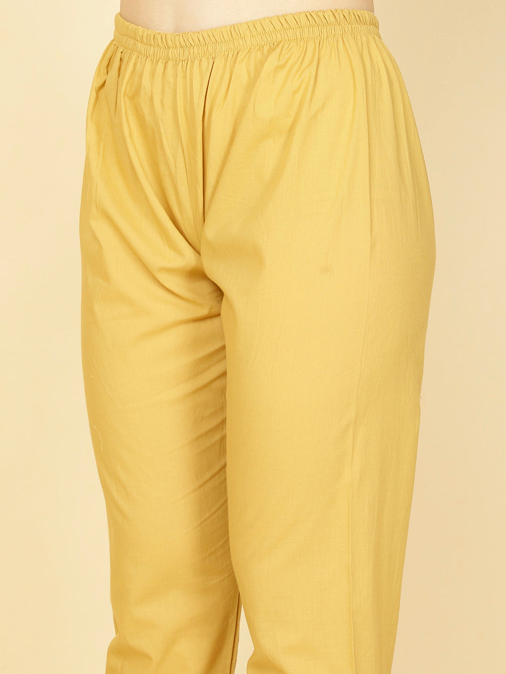 Floral Embroidery Chanderi Kurta With Pants & Dupatta