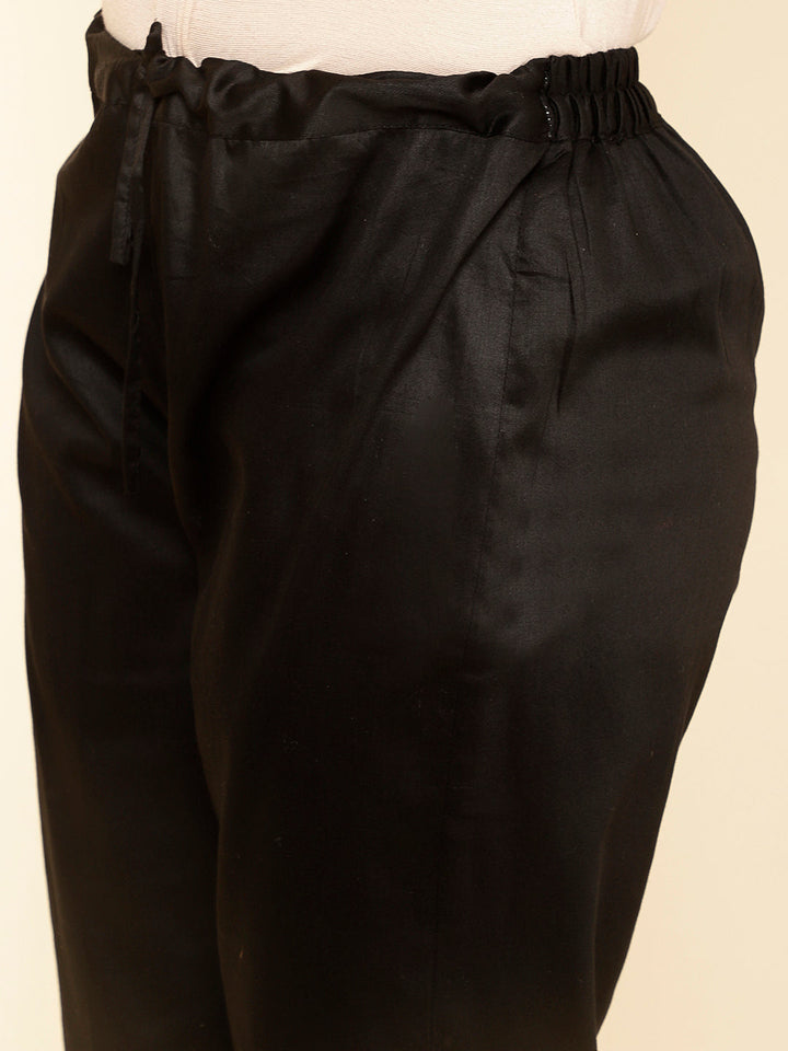 Embroidered Chanderi Kurta With Pants &amp; Dupatta