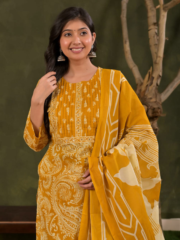 Yellow Embroidered Cotton Blend Straight Suit Set With Dupatta