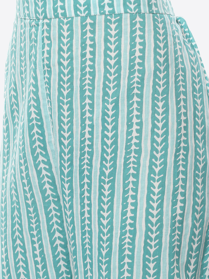 Zari Neck Embroidered Cotton Kurta With Pant