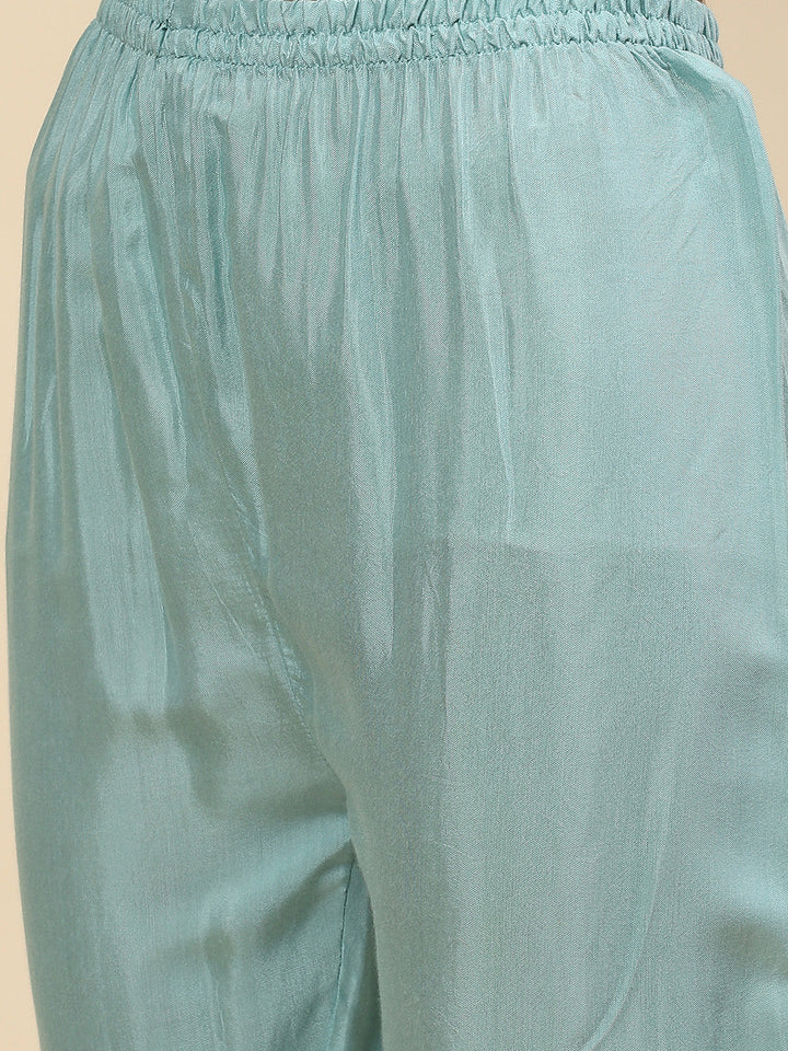 Floral Printed Muslin Kurta With Pants
