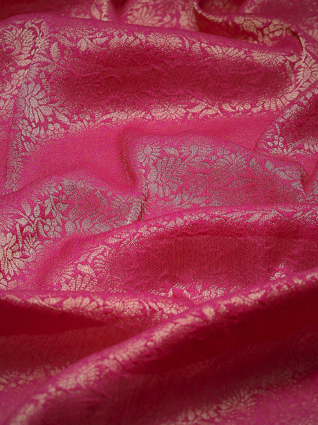 Plain Crepe Saree