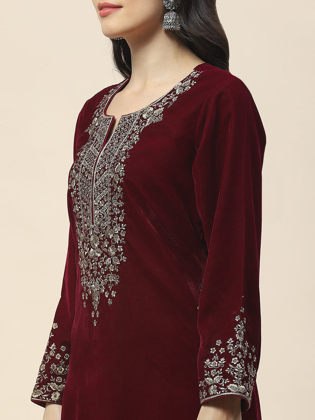 Neck Embroidered Velvet Kurta With Pants