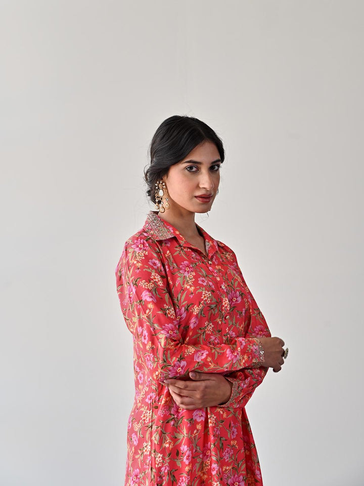 Floral Printed Collar Neck Muslin Kurta With Pants