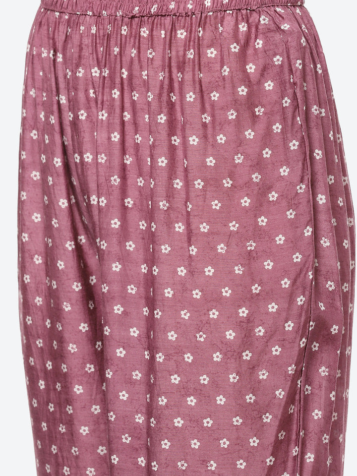 Mirror Neck Embroidered Muslin Kurta With Pant