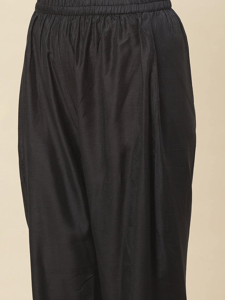 Printed Muslin Kurta With Pants &amp; Dupatta