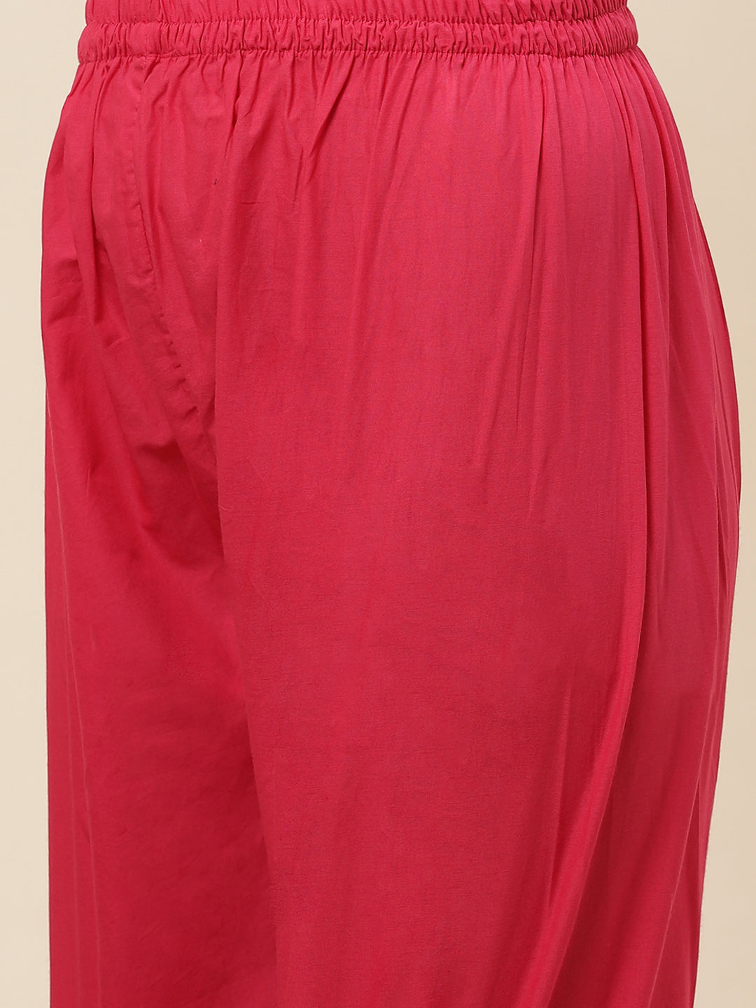 Polka Dot Printed Chanderi Kurta With Pants &amp; Dupatta