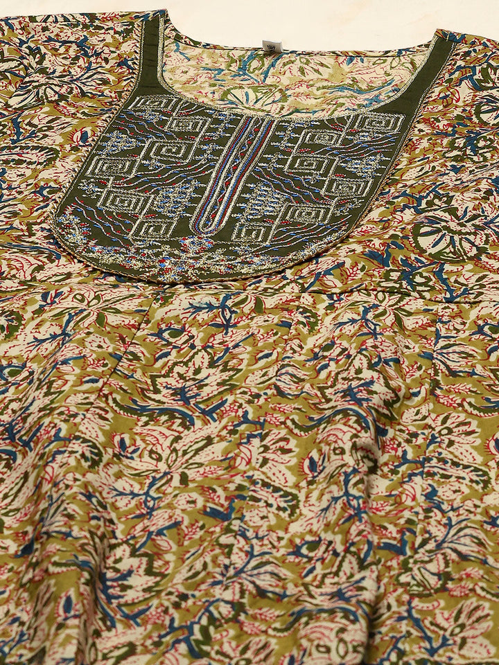 Yoke Embroidered Cotton Blend Kurta