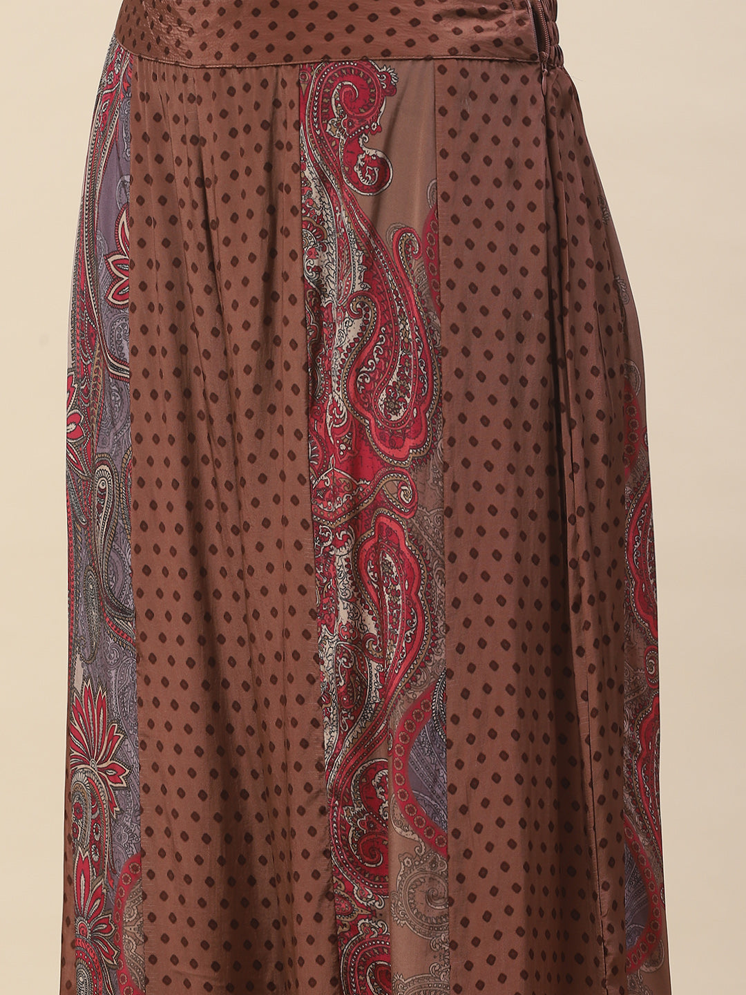 Neck Patti Crepe Kurta With Palazzo