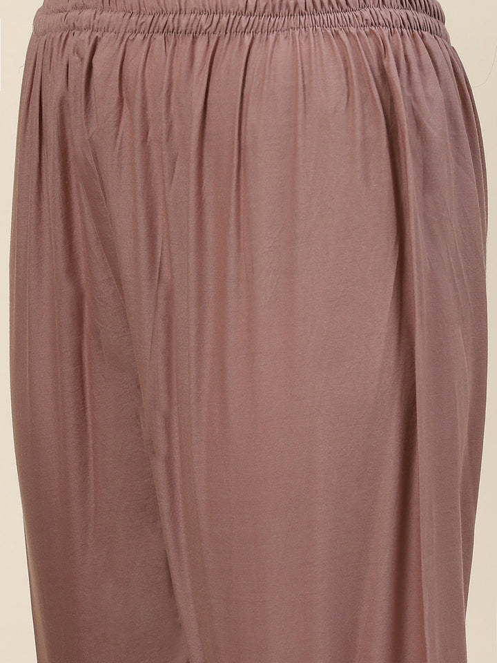 Printed &amp; Neck Embroidered Chanderi Kurta With Pants
