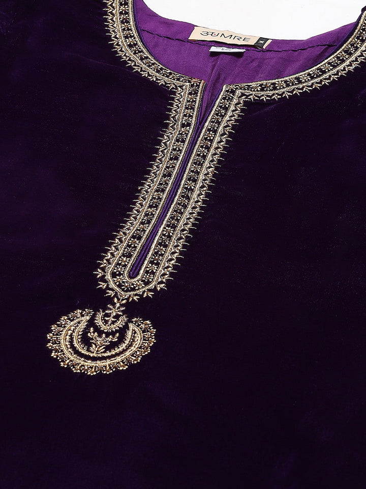 Zari Embroidered Velvet Kurta With Palazzo