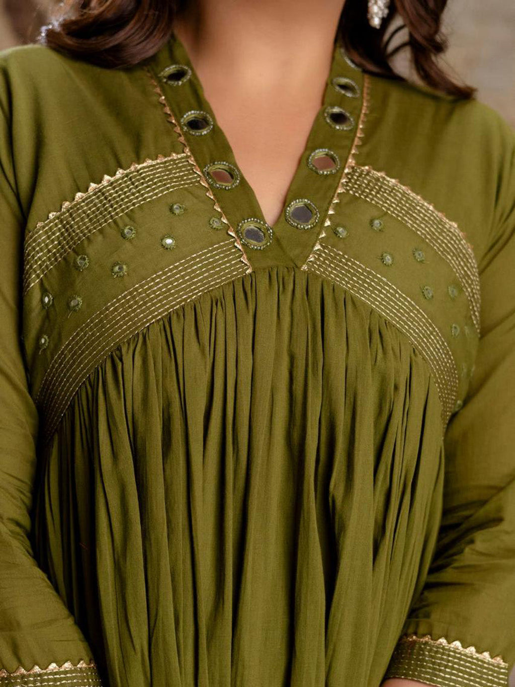 Green Cotton Blend Embroidered Straight Suit Set