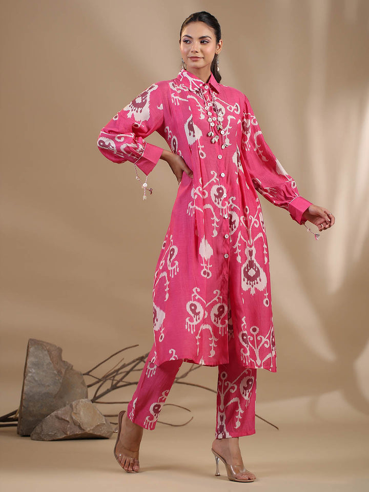Floral Printed Muslin Kurta With Pants