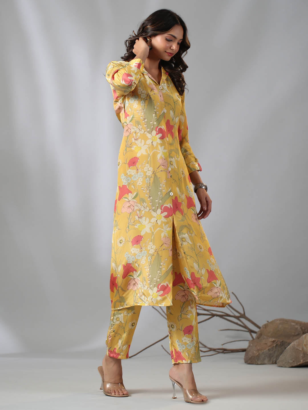 Floral Printed Crepe Kurta With Pants