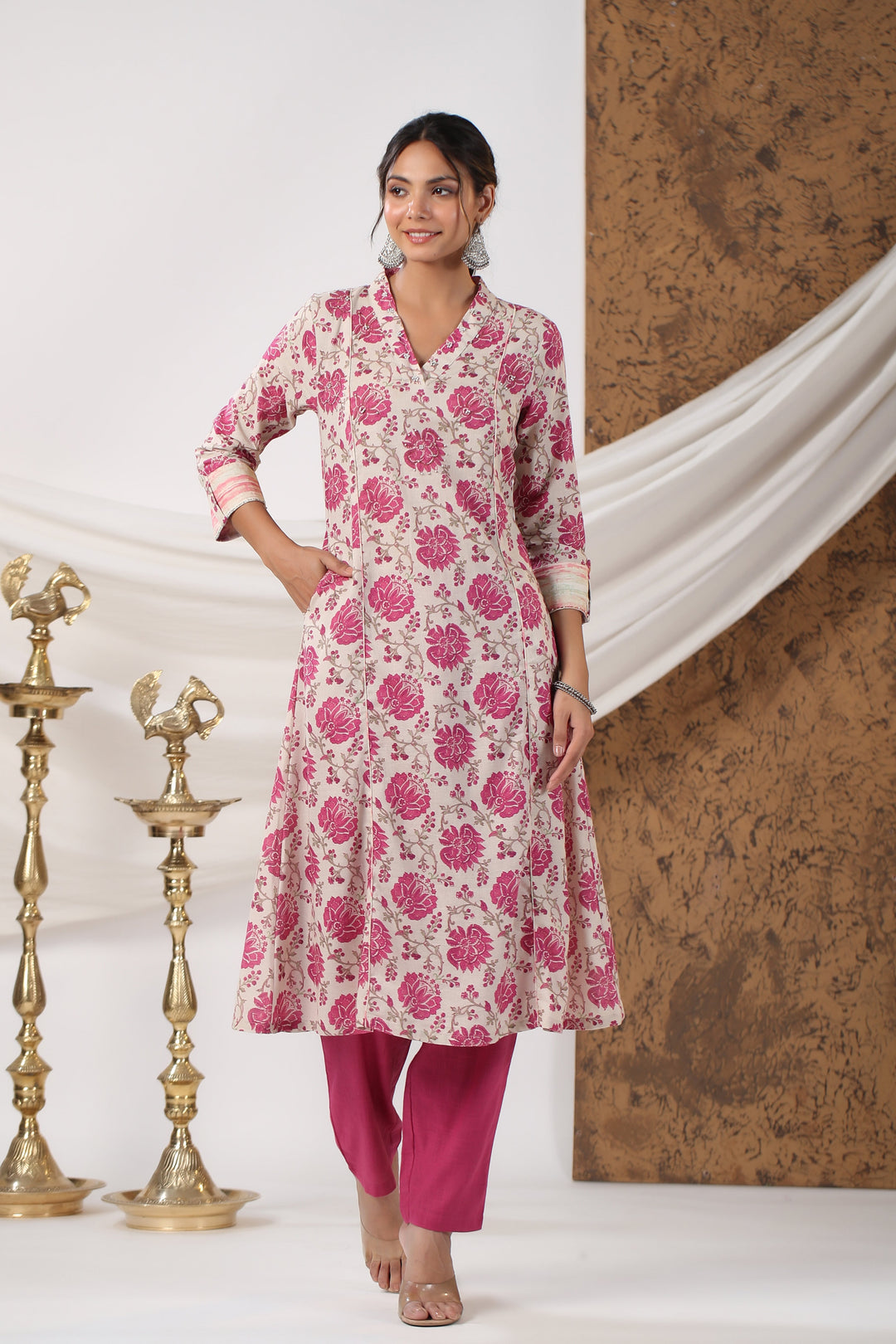 Floral Printed Cotton Kurta With Pants