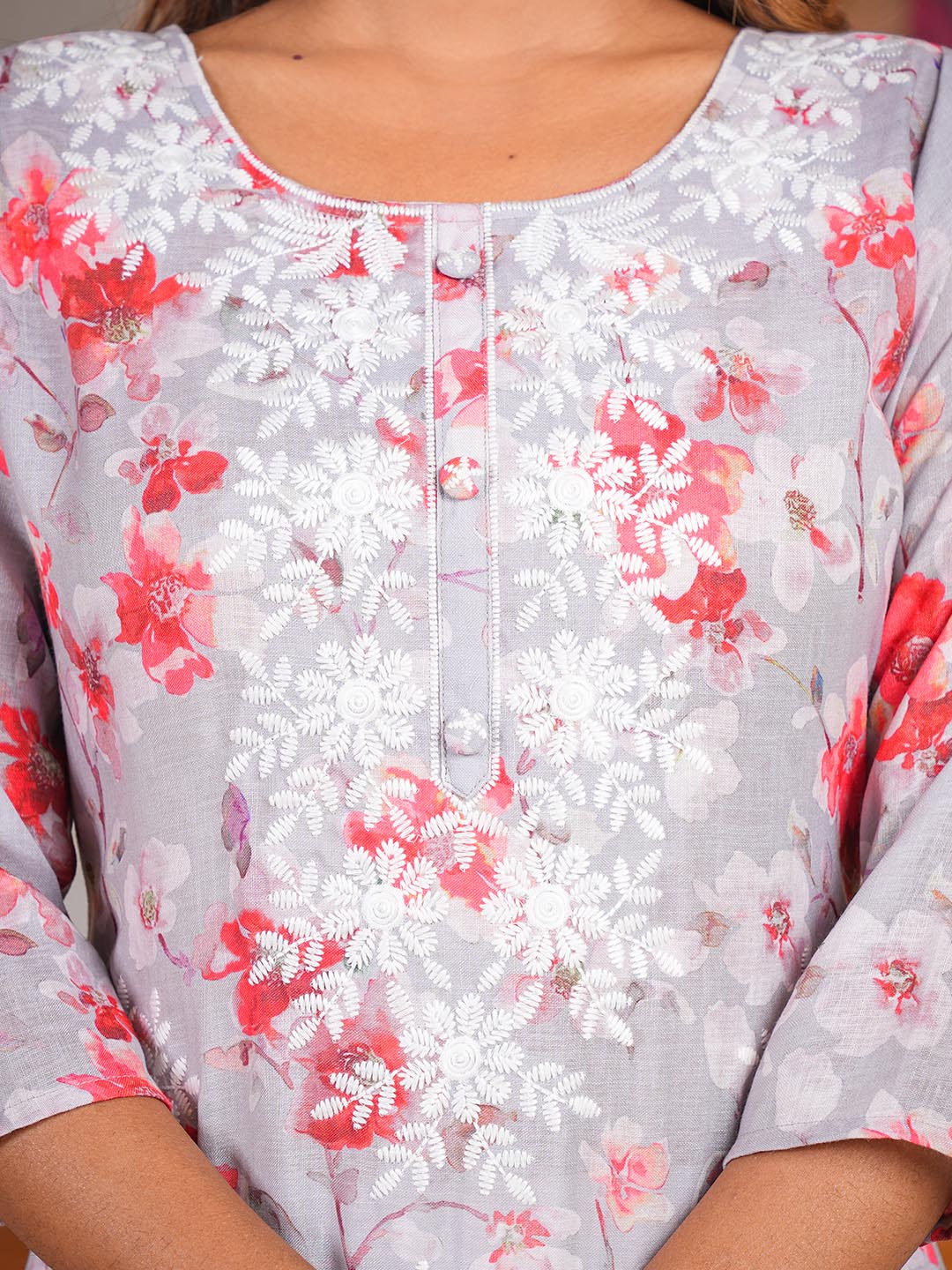Printed &amp; Neck Embroidered Cotton Kurta With Pants