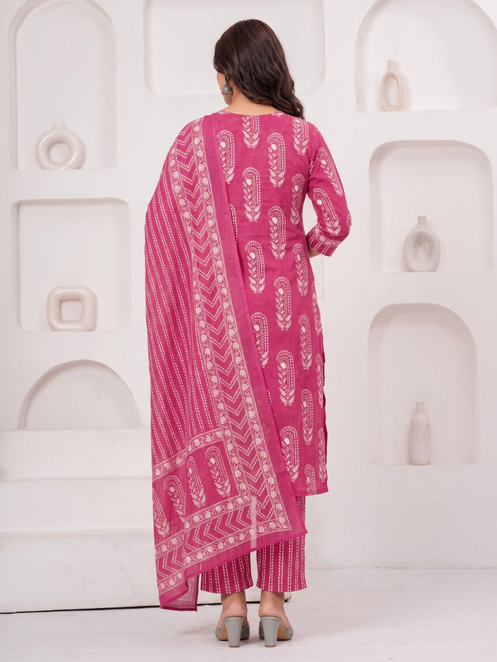 Pink Printed Cotton Blend Kurta With Pant &amp; Dupatta