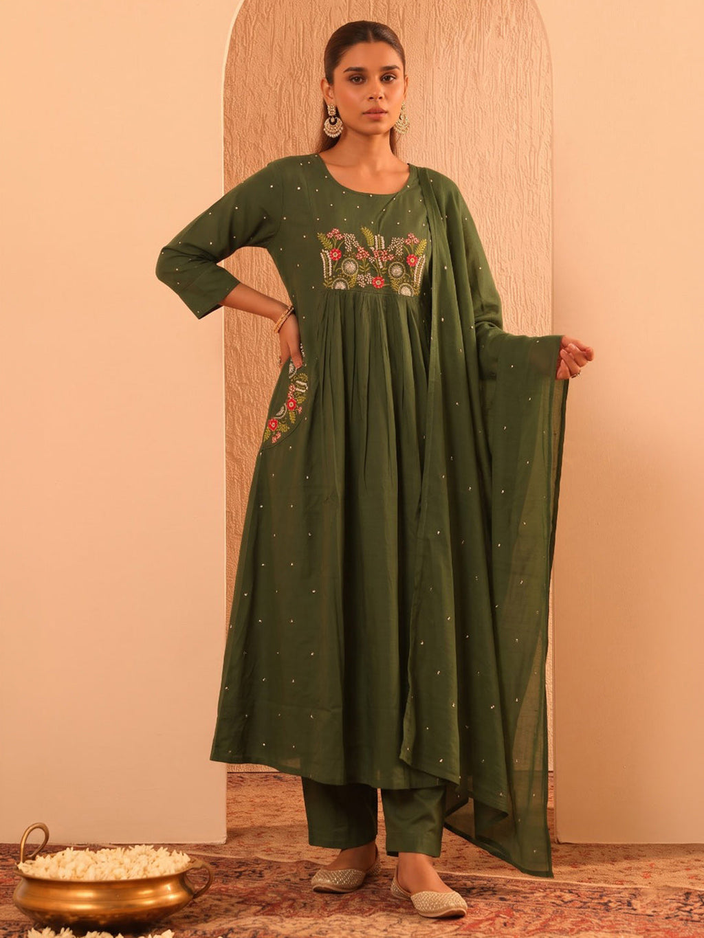 Green Printed Cotton Blend Kurta With Pant & Dupatta